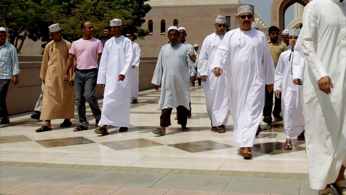 ارتفاع عدد قتلى "مسجد مسقط"