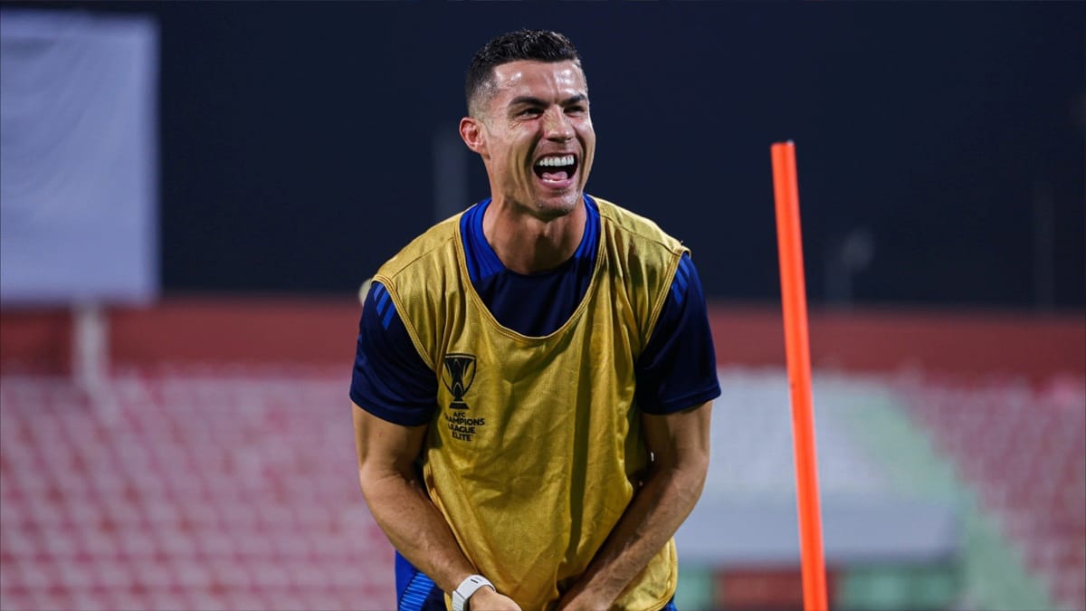 القنوات الناقلة لمباراة الخلود والنصر في الدوري السعودي 2025