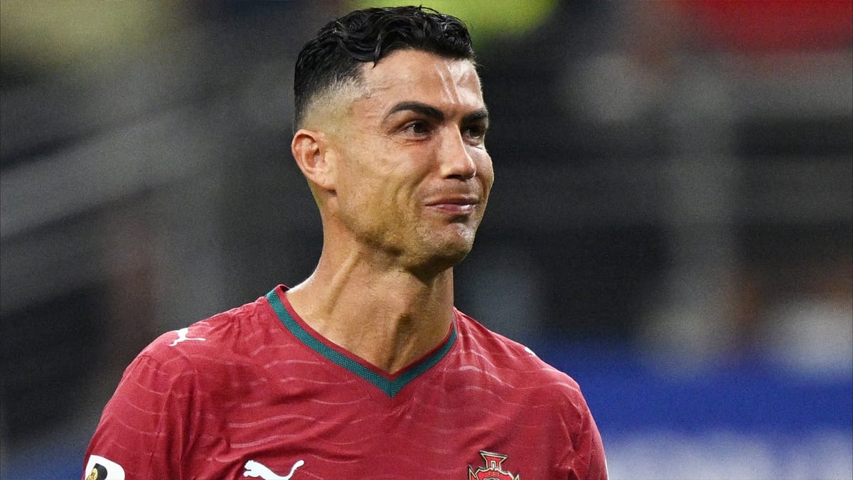 "رهانات فاشلة".. المونديال يرفض تكريم رونالدو ونيمار