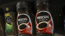 لبنان يصادر صناديق القهوة المغشوشة