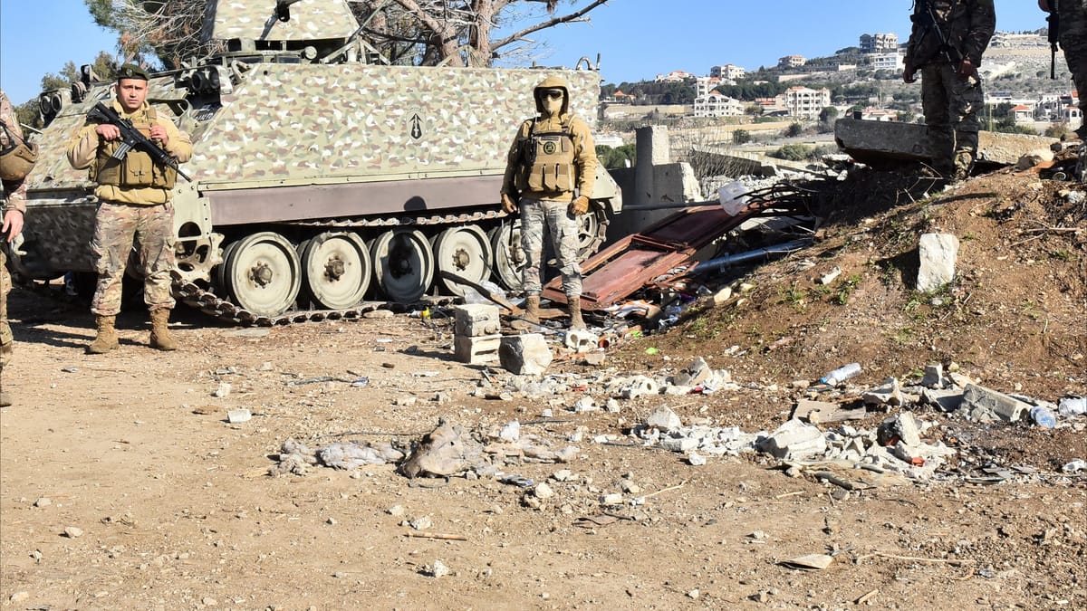 الجيش اللبناني يضبط شاحنة أسلحة لحزب الله