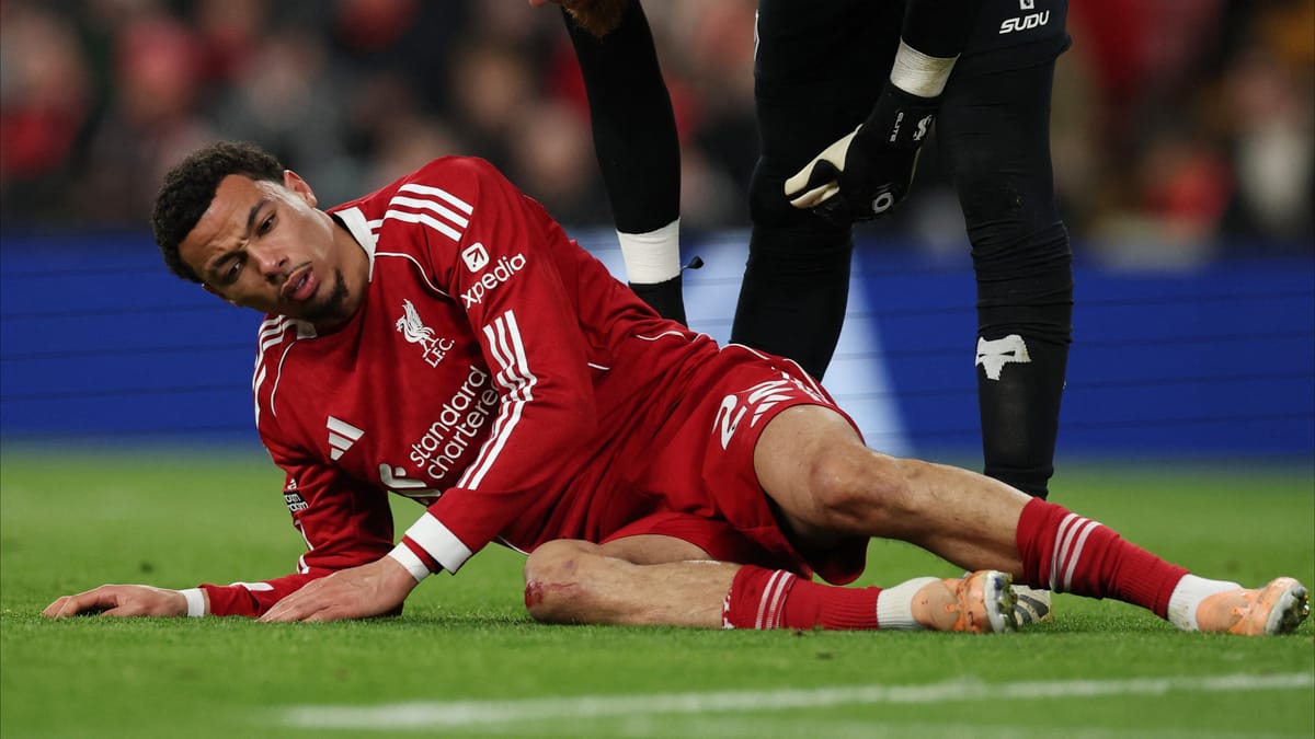 ليفربول "بلا مهاجم" أمام أرسنال