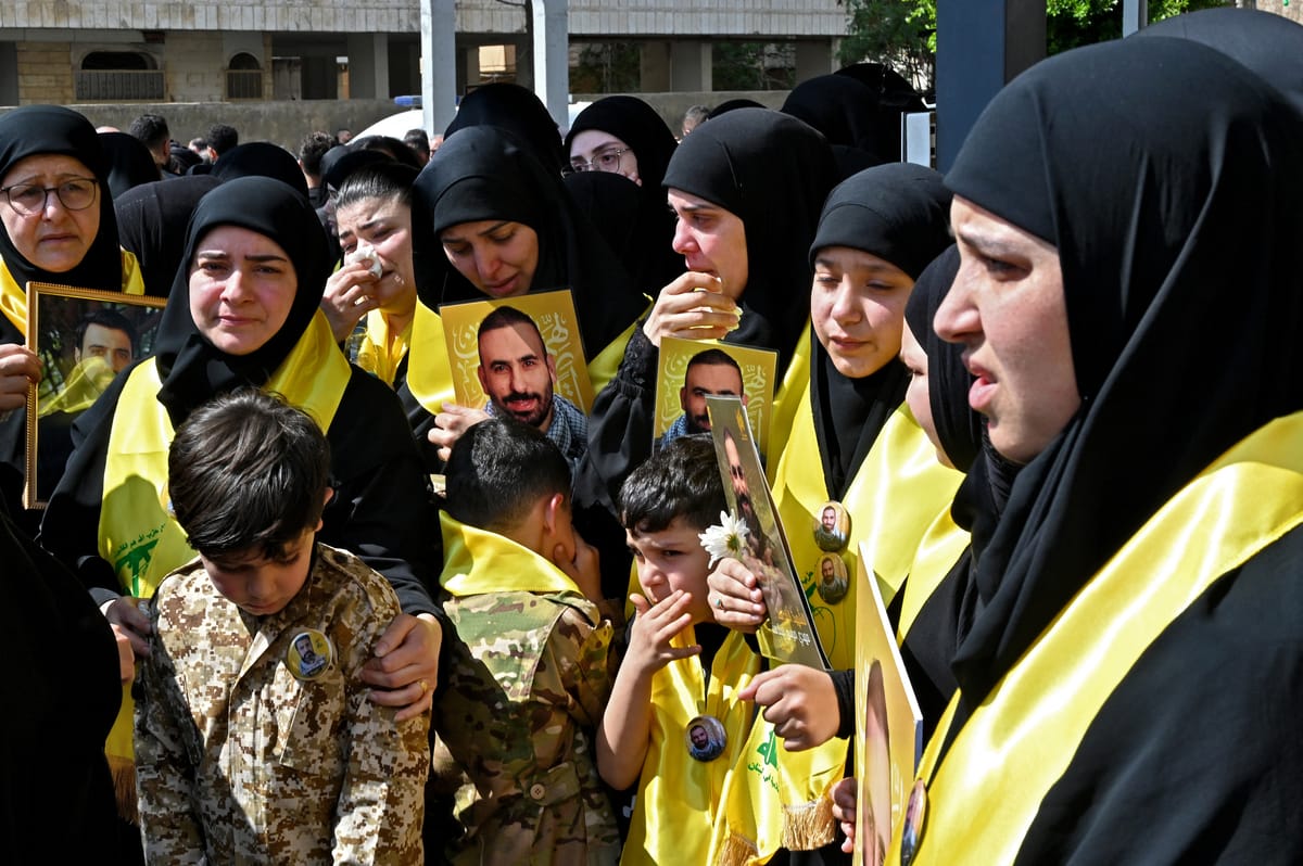 غضب بيئة حزب الله.. بداية تآكل أم تعب حرب؟