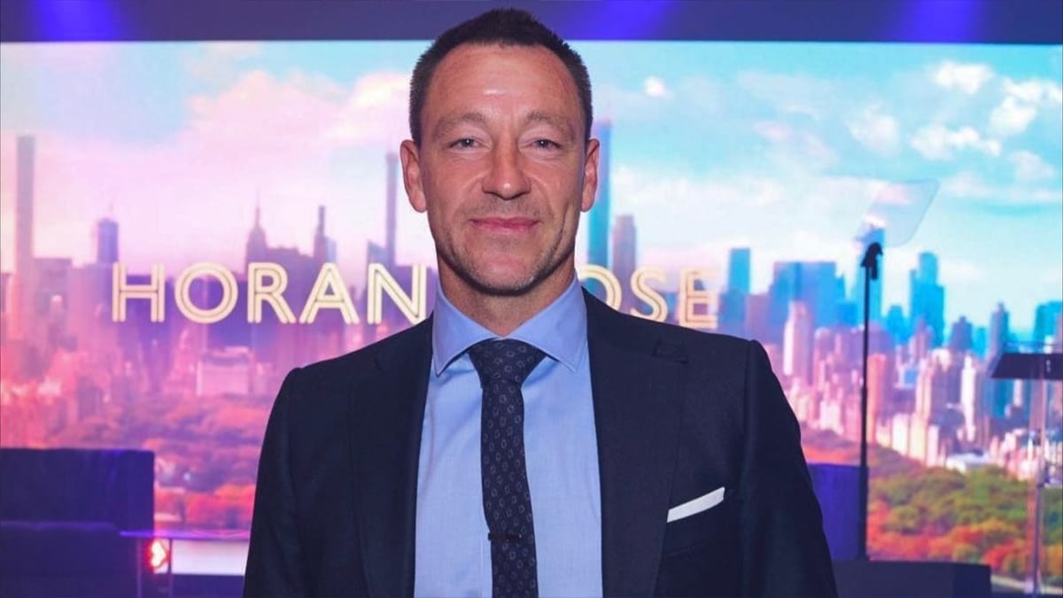 من أجل الأطفال.. تيري يبيع قميص ميسي