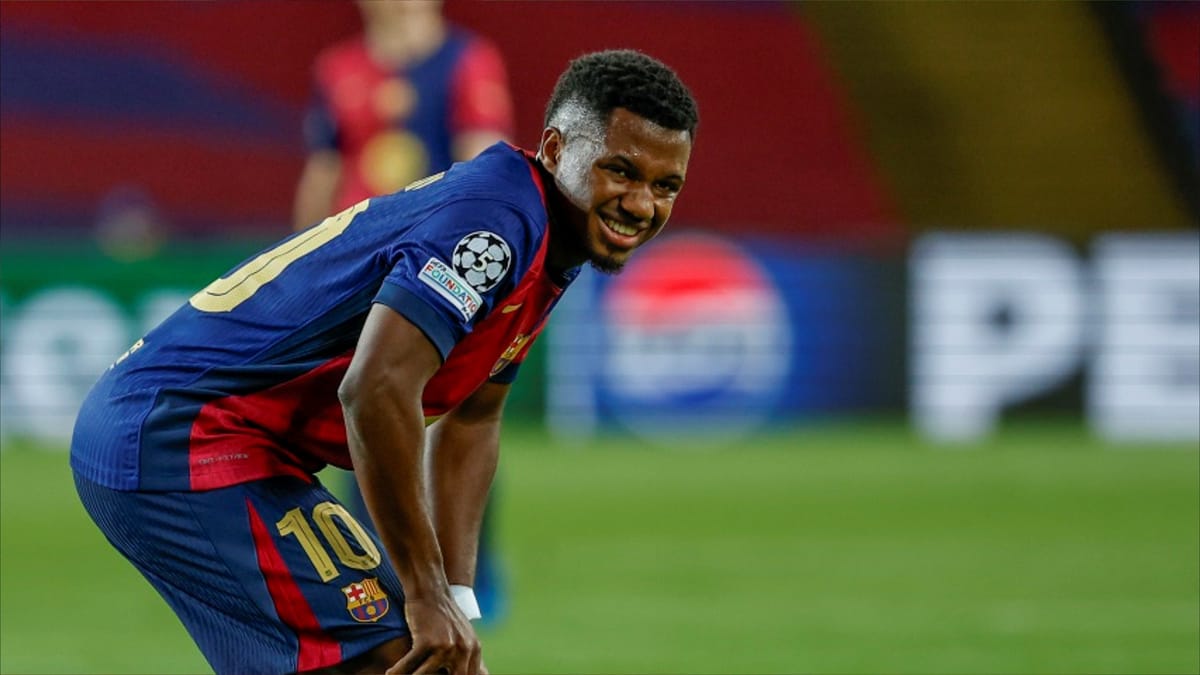 8 نزلاء في مستشفى برشلونة.. هل ينهار فليك؟