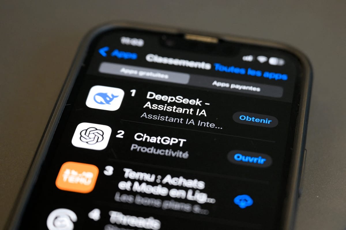 إدارة ترامب تتهم ديب سيك بنسخ ChatGPT