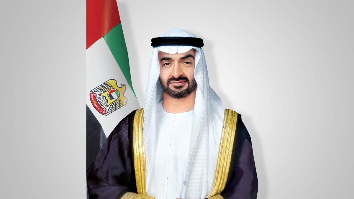 رئيس الإمارات يصل السعودية لحضور قمة الخليج- آسيان