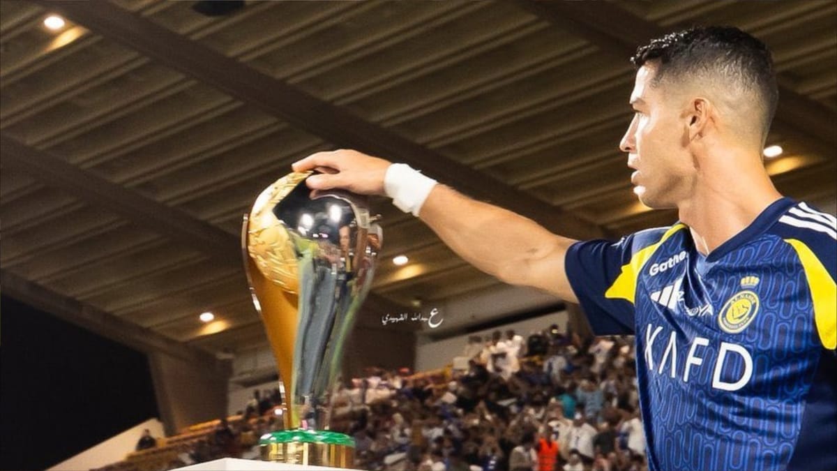 لعنة لمس الكأس تضرب الخبير رونالدو