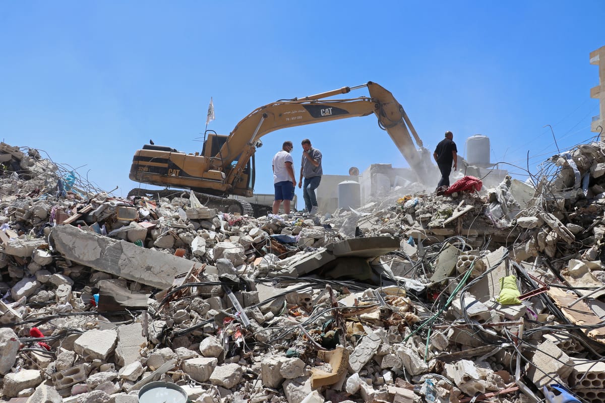 أطفال بزي حزب الله.. كاميرا تكشف أسرار ميس الجبل؟