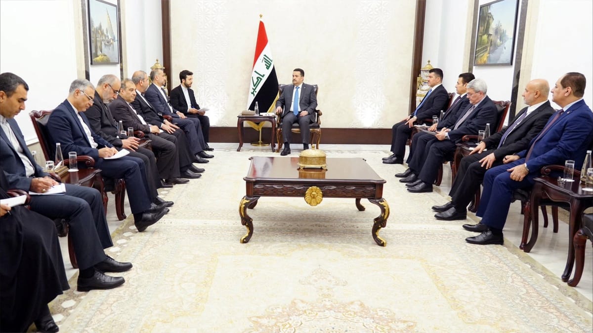 وزير الخارجية الإيراني يهدد إسرائيل "من بغداد وبيروت"