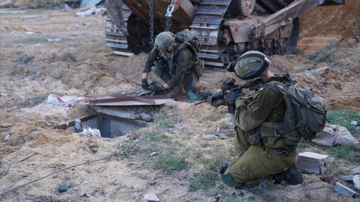 إسرائيل: قذيفة فلسطينية أصابت مستشفى الشفاء