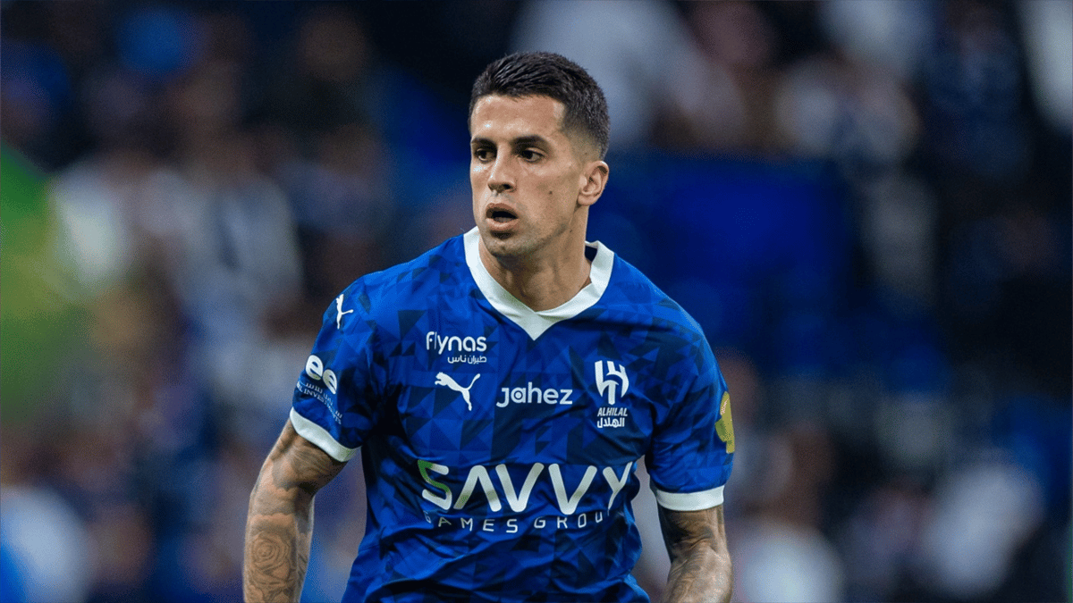 "كارثة" جديدة في الهلال السعودي