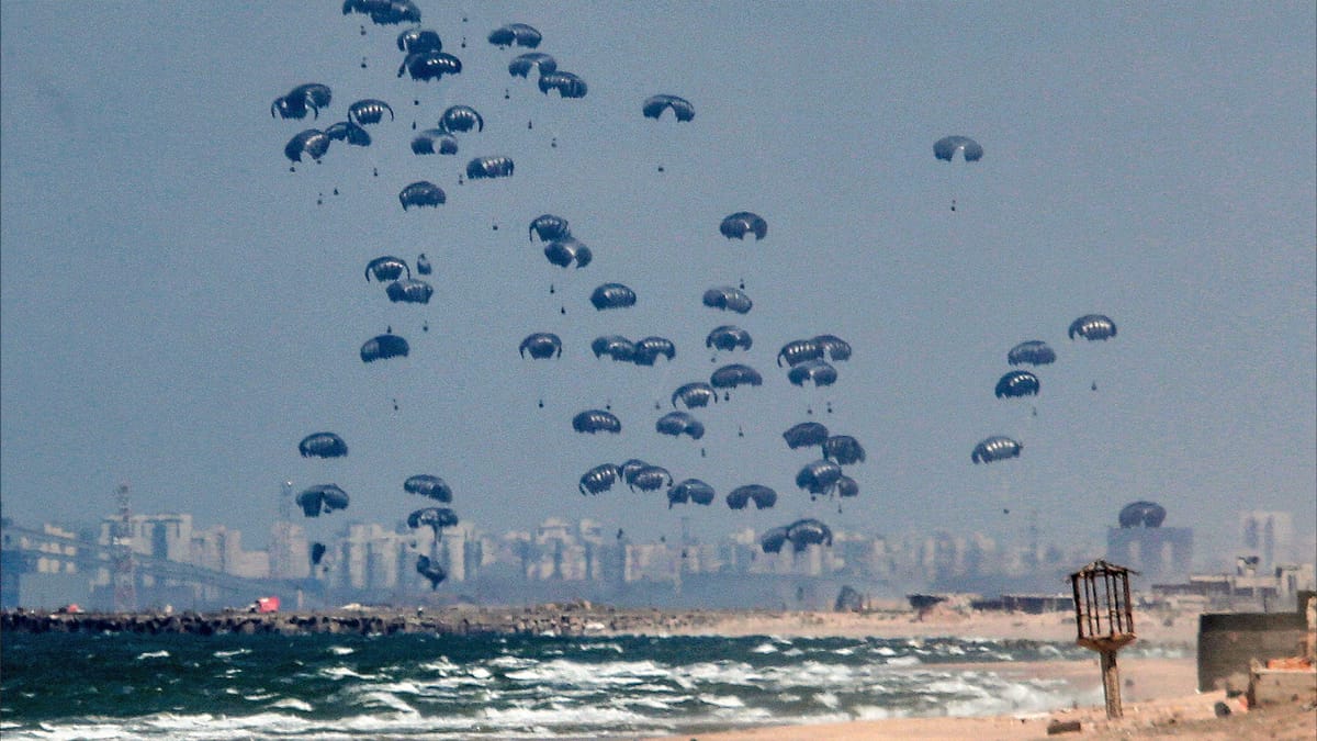 الولايات المتحدة تواصل إلقاء المساعدات جوا في غزة