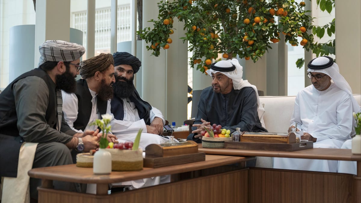 رئيس دولة الإمارات يستقبل وزير الداخلية الأفغاني