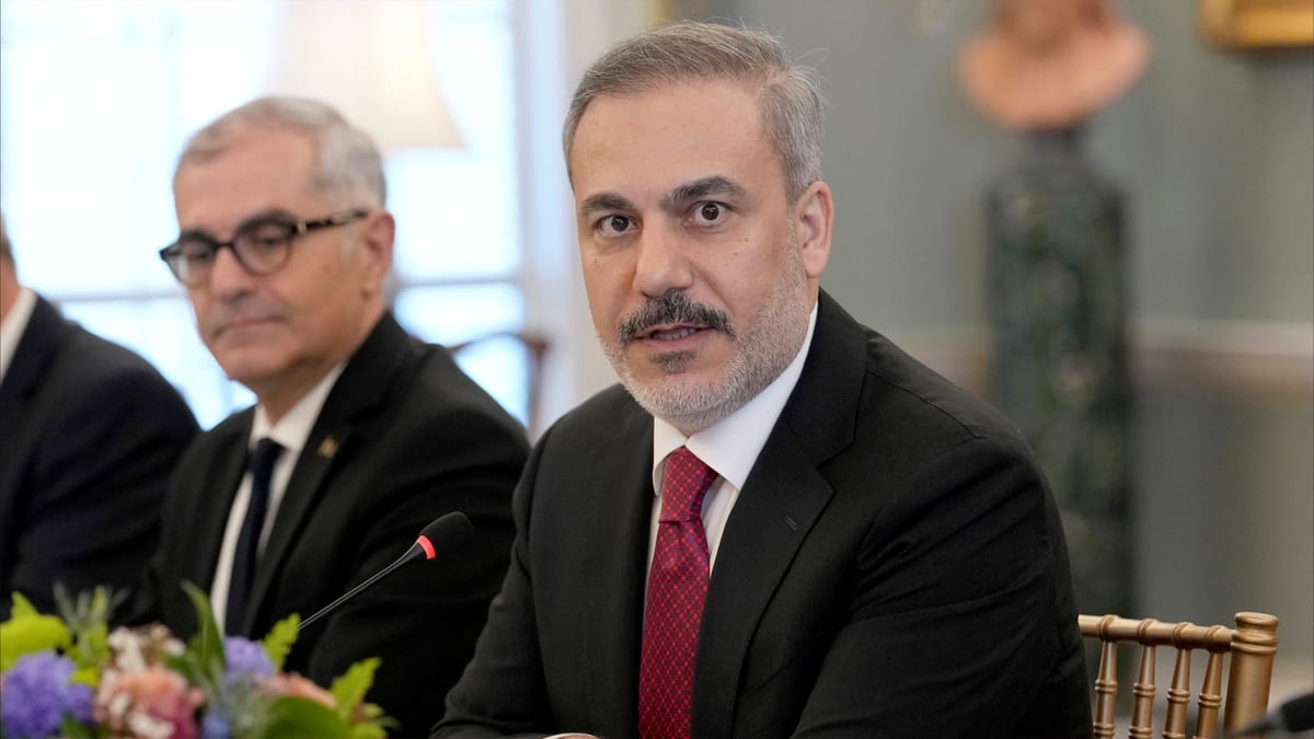 إسرائيل تغلق سماء غزة بوجه تركيا