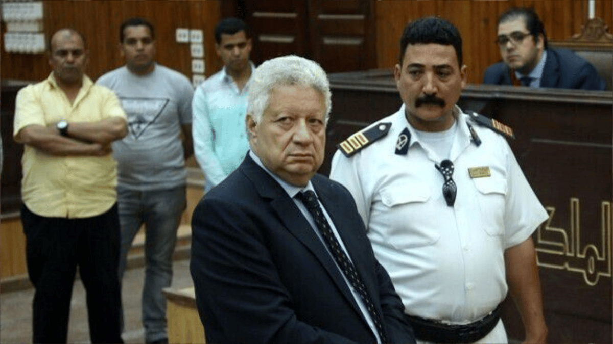 رئيس الأهلي يسجن مرتضى منصور