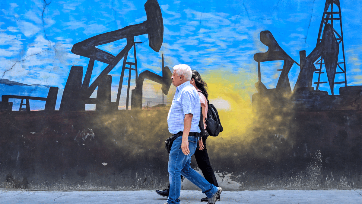 كيف تصفع واشنطن الصين ببراميل فنزويلا؟