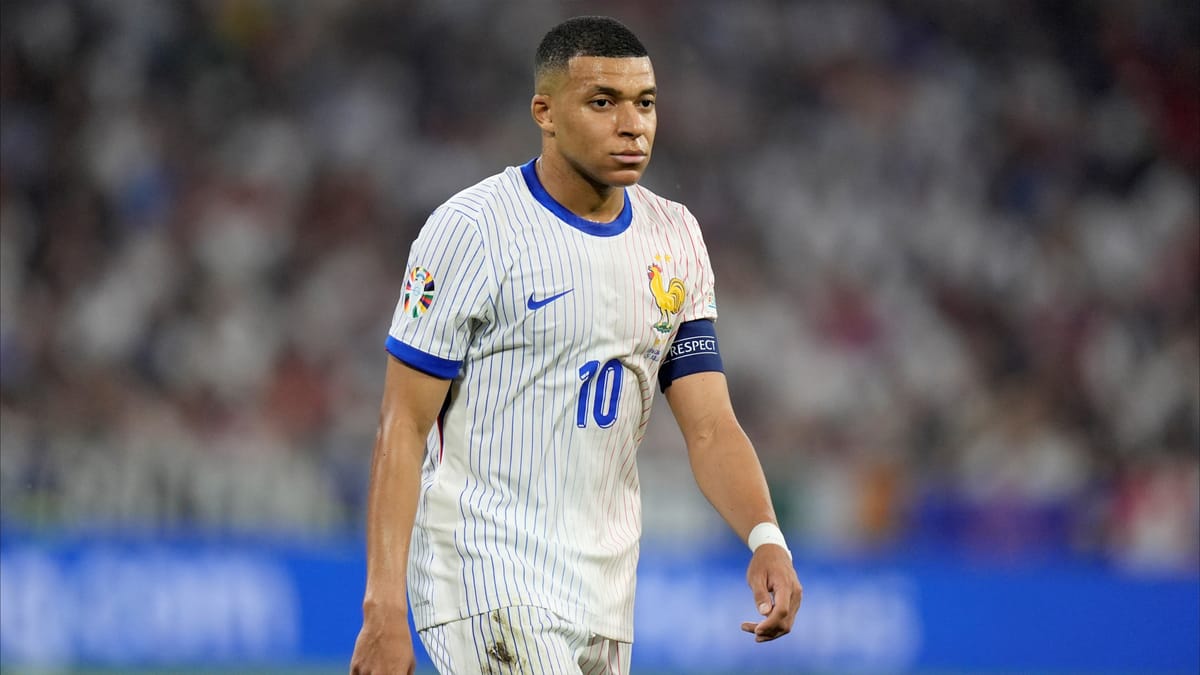 مبابي يغازل التاريخ في ريال مدريد