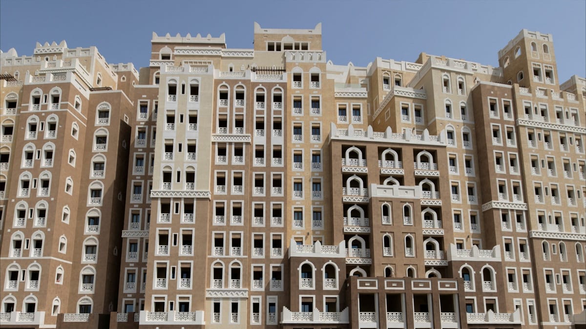 مؤشرات الإمارات غير النفطية ترتفع لأعلى مستوى
