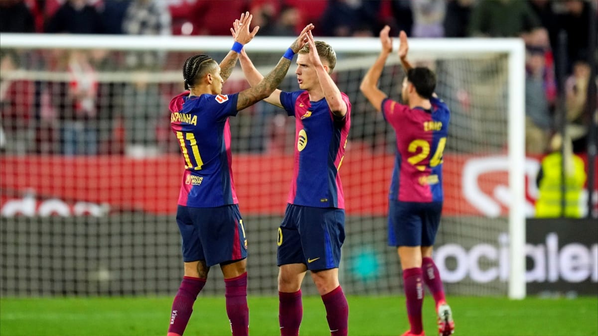 قطار برشلونة الكاسح يقترب من رقم عمره 82 عاما