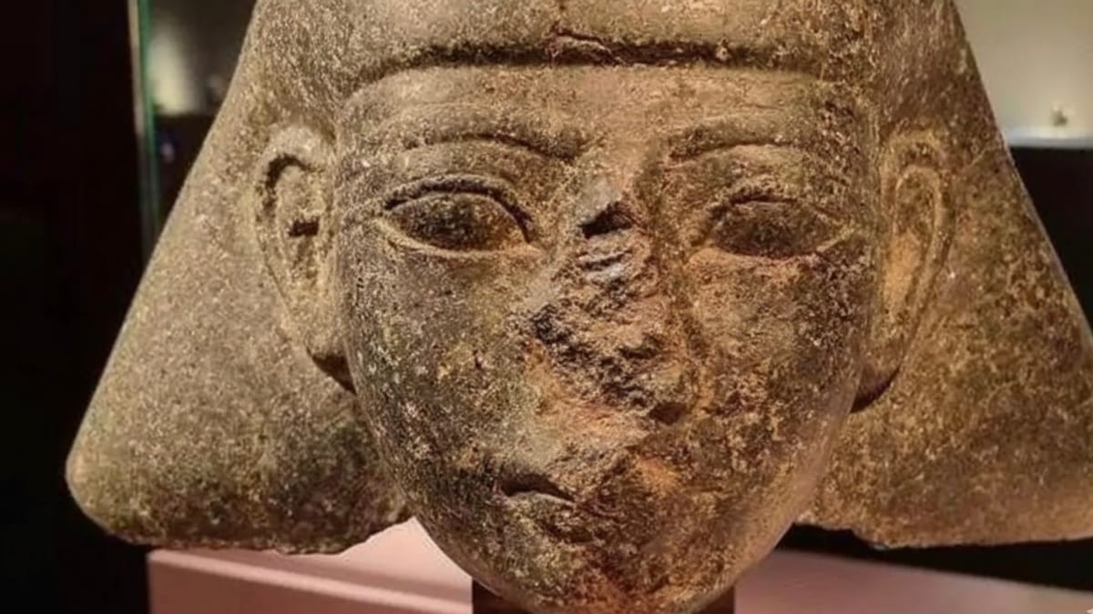 عودة كنز تحتمس الثالث.. هولندا تُسلم تمثالا مسروقا لمصر