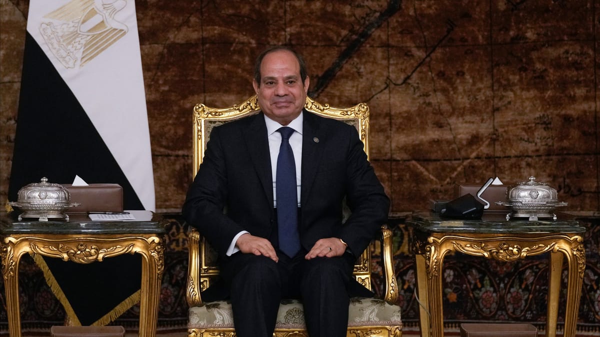 السيسي يعين رئيس أركان ومستشارين جددا