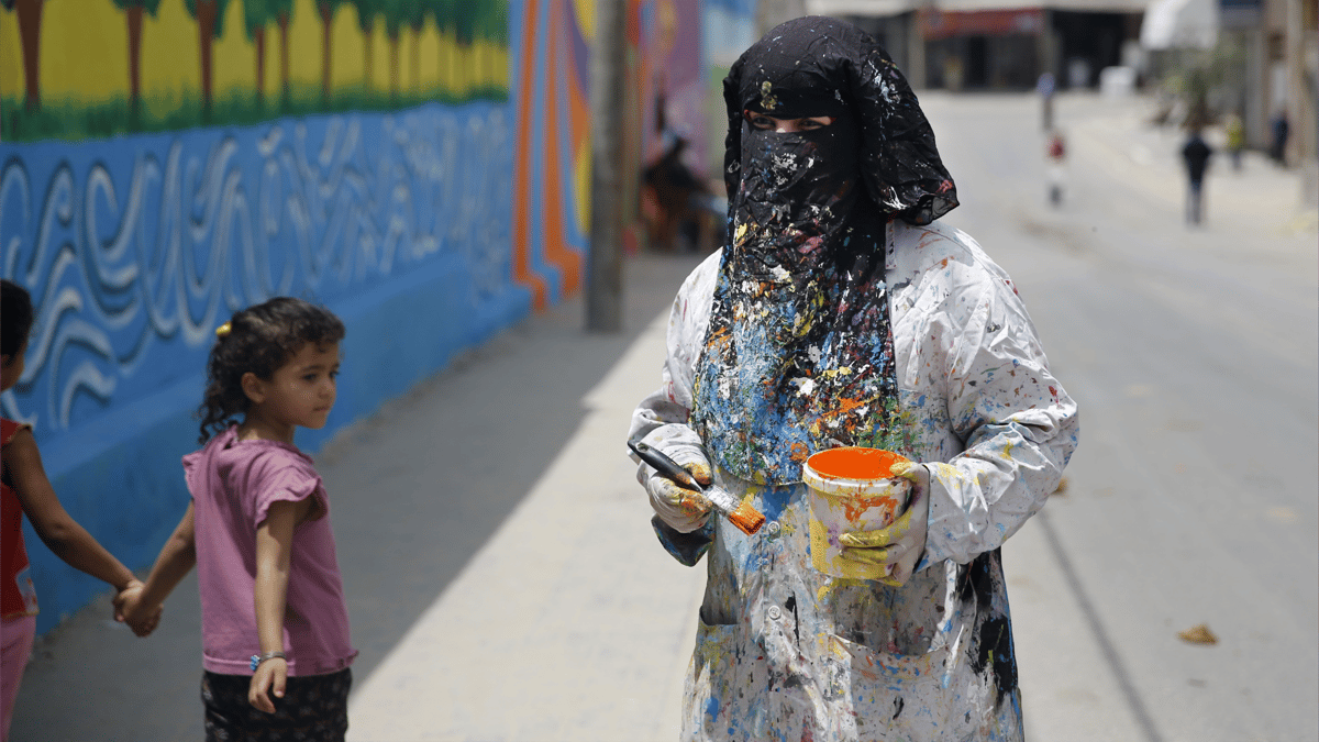 فرنسا "تعرقل" إجلاء علماء غزة؟.. برنامج إنساني يتحول إلى أزمة