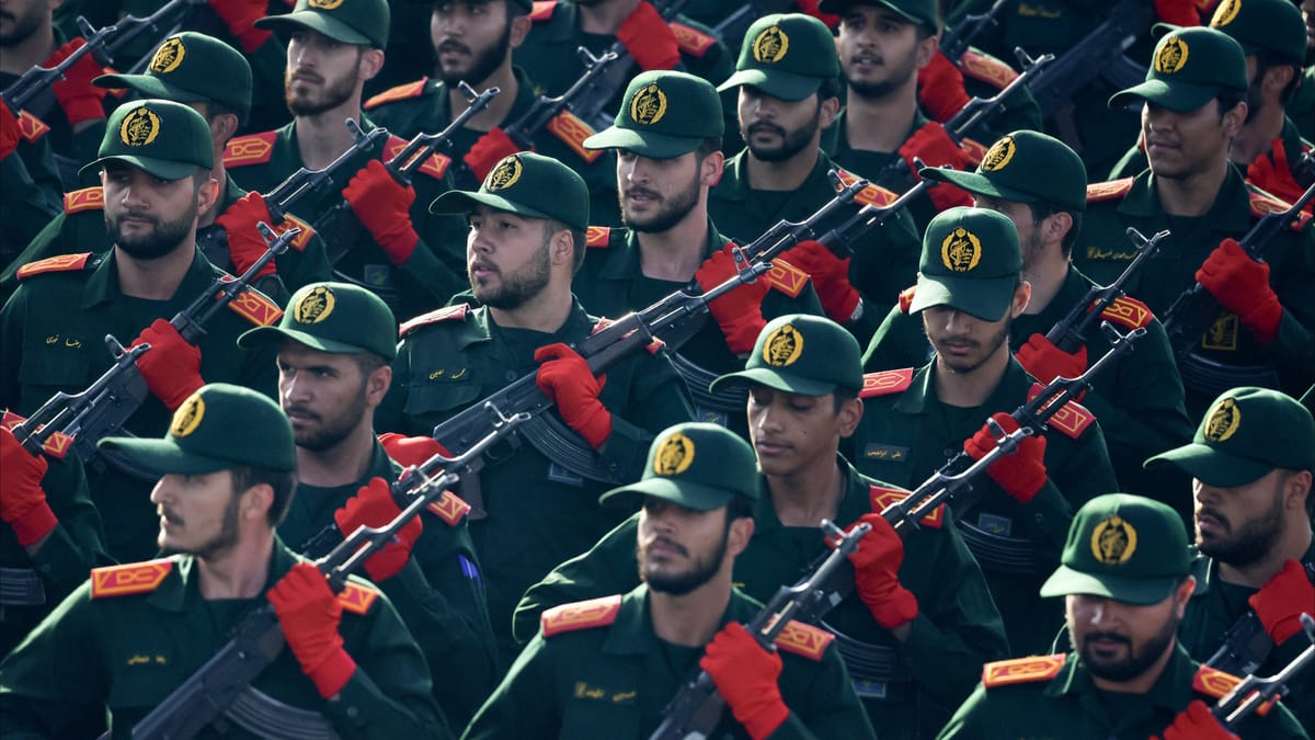 إيران.. النووي لتعويض "انتكاسة الحلفاء"؟