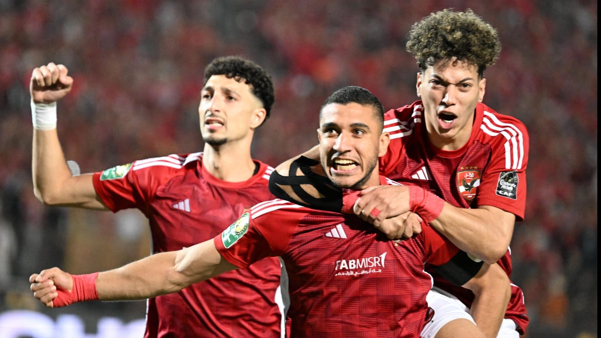 الأهلي المصري يطبع النجمة الـ12 على قميصه الأفريقي