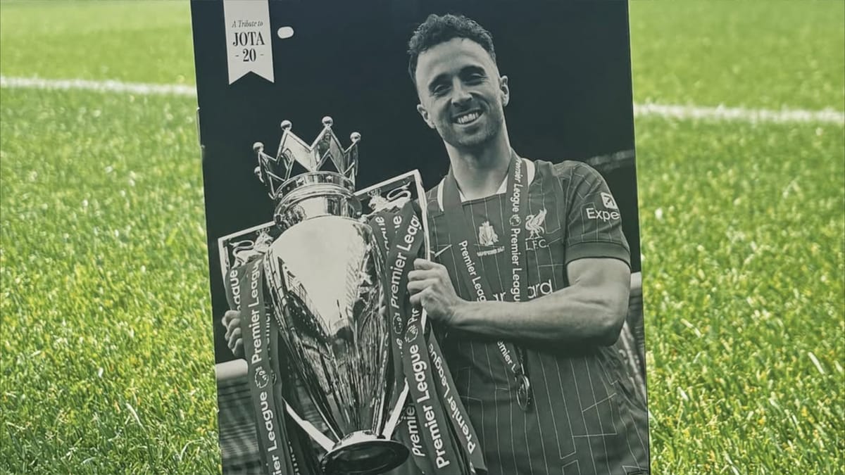 ليفربول يُكرم جوتا في الملعب