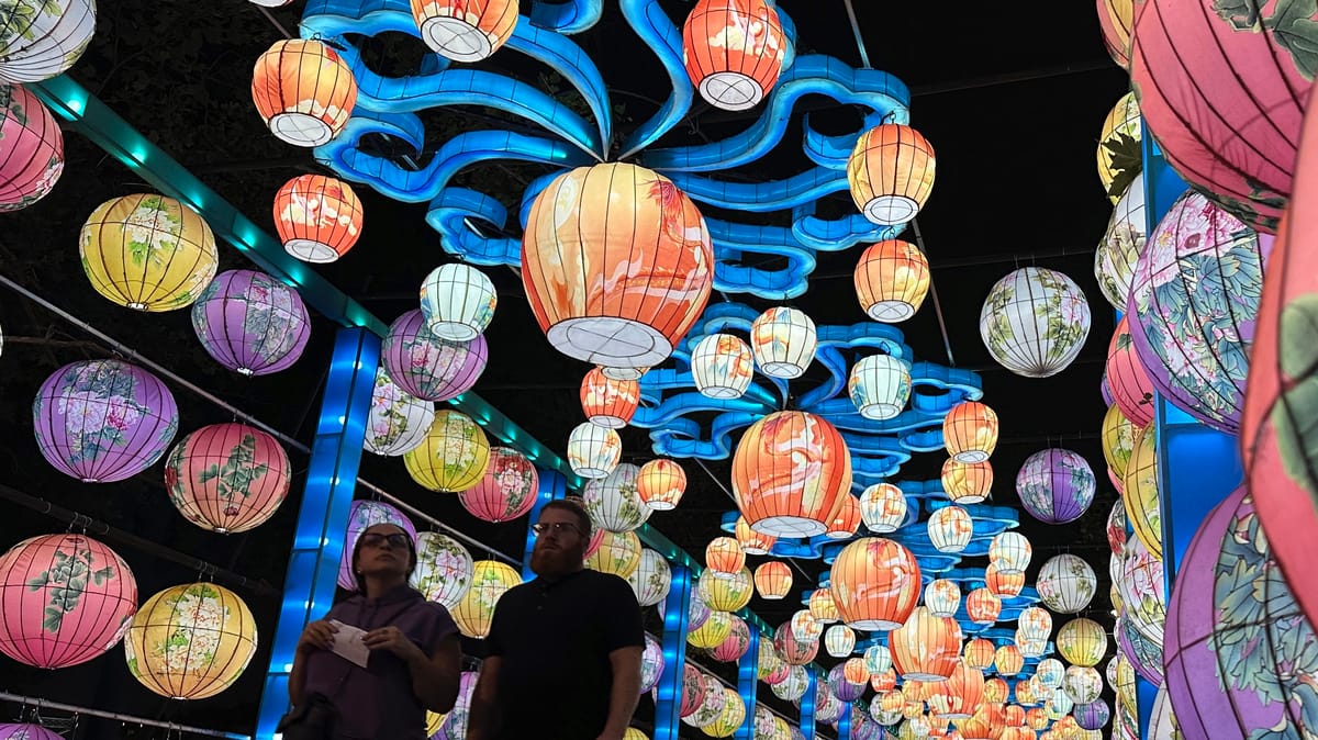 ليلة الألف فانوس.. الصين تستقبل العام الجديد بفيضان من النور