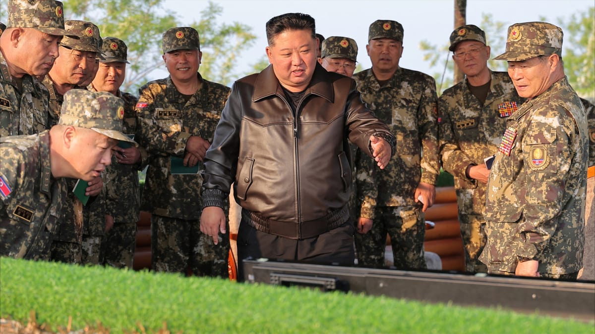 كوريا الشمالية.. مسابقة إطلاق نار بإشراف الزعيم كيم