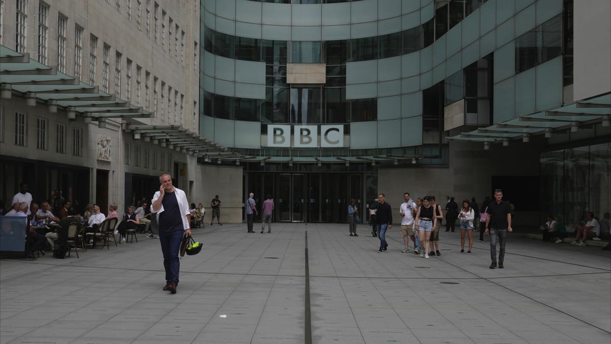حقيقة تأهب BBC قبل "إعلان هام" من قصر باكنغهام؟