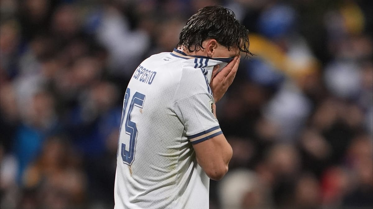 فشل المونديال يهدد رئيس الاتحاد الإيطالي