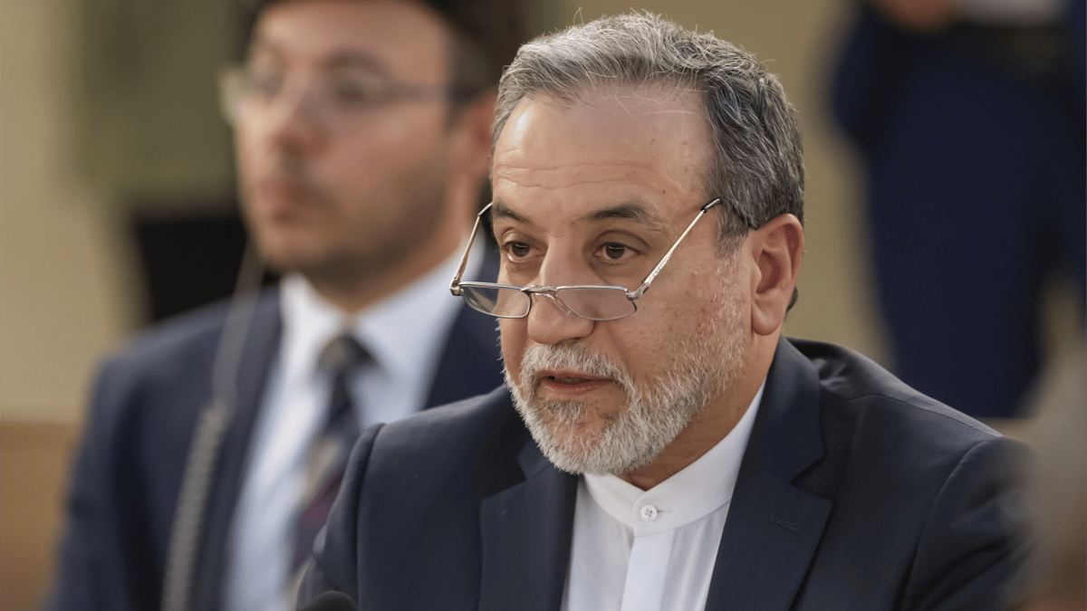 عراقجي يلتقي الأوروبيين في جنيف.. هل يتابع المفاوضات مع واشنطن؟