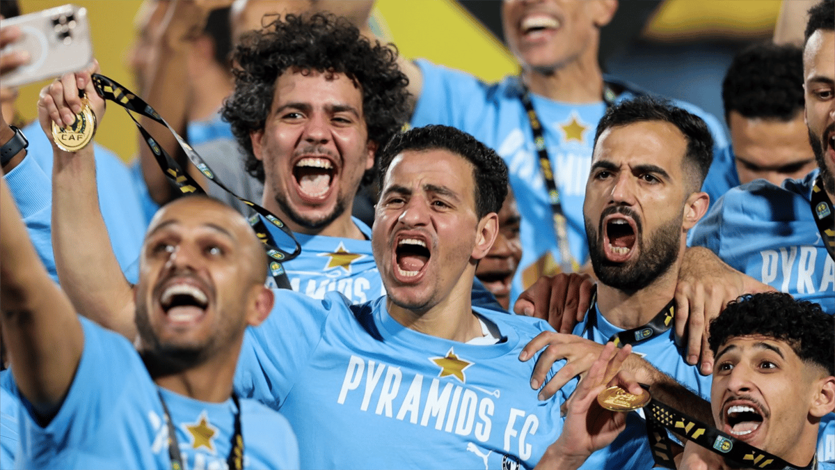بيراميدز يتفوّق على الزمالك في تصنيف CAF