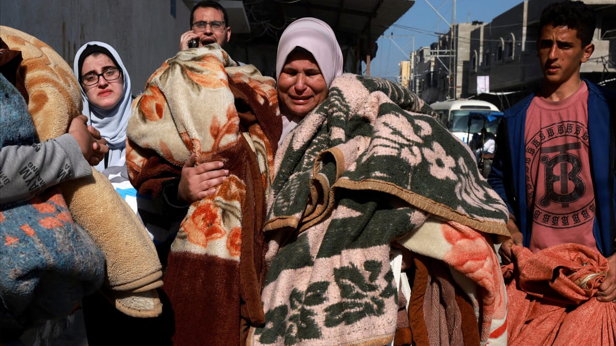 الأردن يُنزل مساعدات جديدة على قطاع غزة