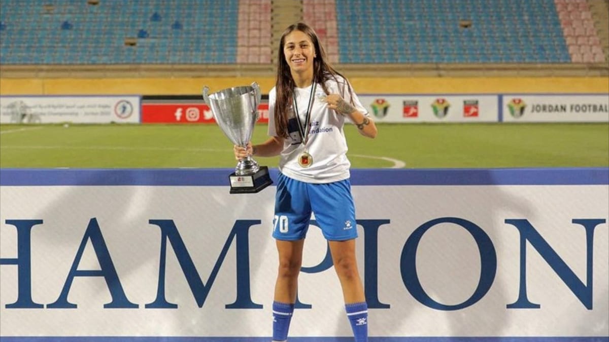 من منتخب لبنان إلى الغيبوبة.. غارة تقتل أحلام سيلين حيدر