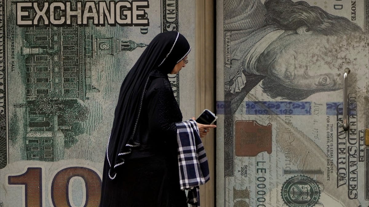 الدولار يرتفع أمام الجنيه المصري بعد إجازة العيد