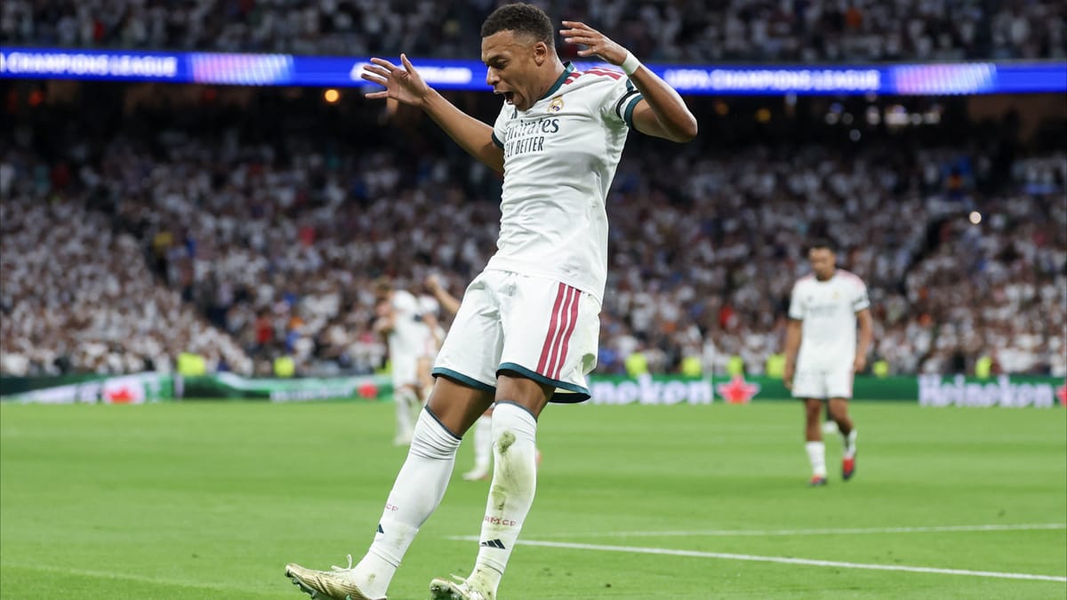 مبابي أكبر أخطاء مانشستر يونايتد