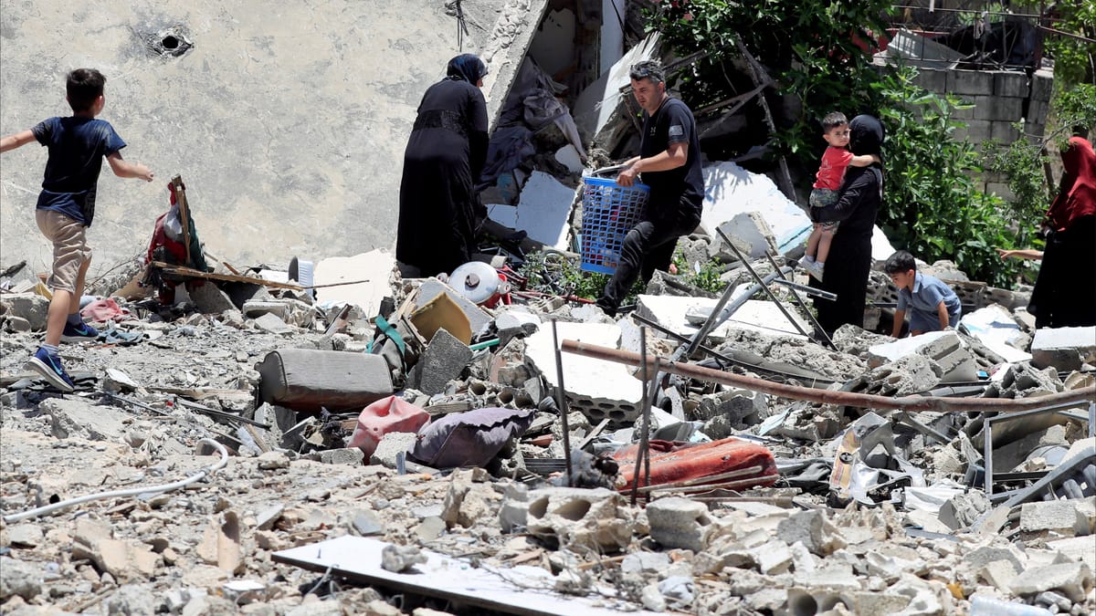 القناة 12: علم إسرائيل في عيتا الشعب