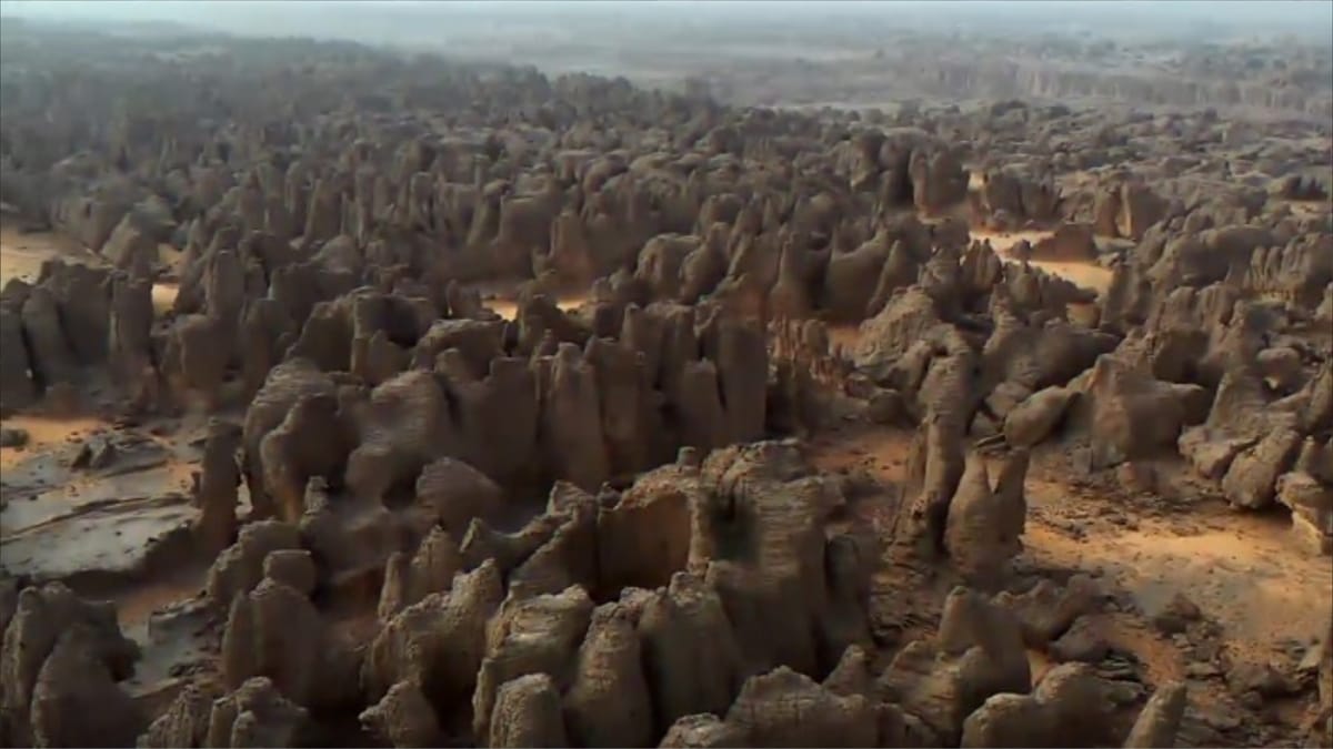 "سيفار" الجزائرية.. "مدينة الفضائيين" سابقا