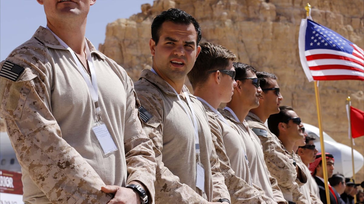إيران تنفي صلتها بهجوم "البرج 22"