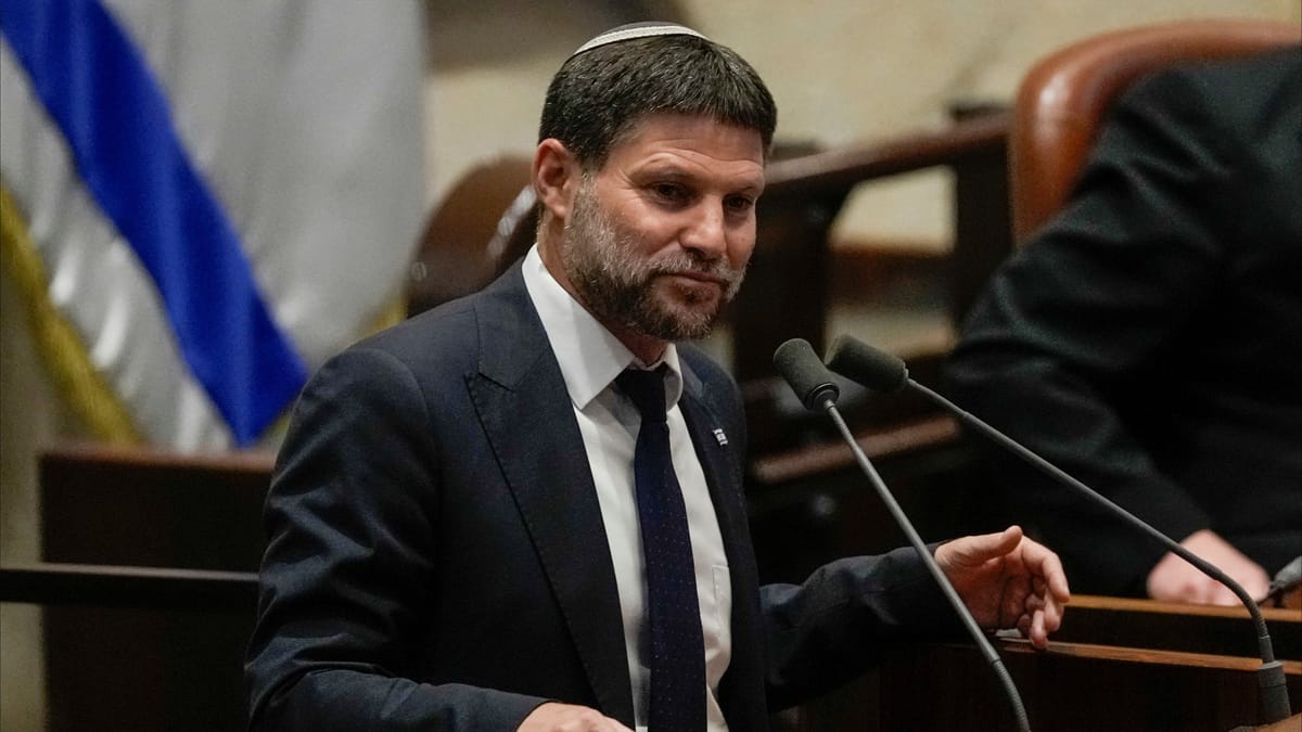 سموتريتش: الرهائن "ليسوا الأكثر أهمية" لإسرائيل