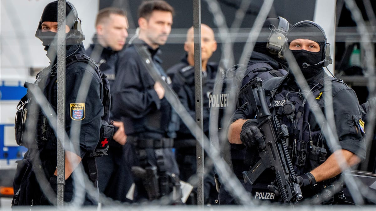 لأول مرة.. القبض على عنصرين من حزب الله في ألمانيا