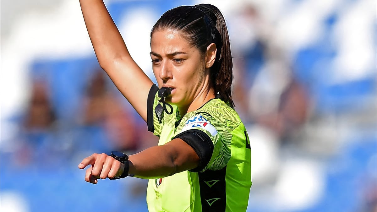 لأول مرة.. النساء يحكمن مباراة بالدوري الإيطالي