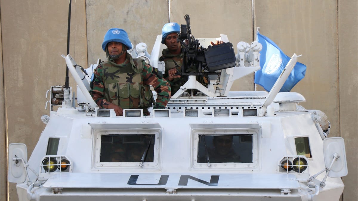 القوة الأممية في لبنان تتعرض لنيران إسرائيلية