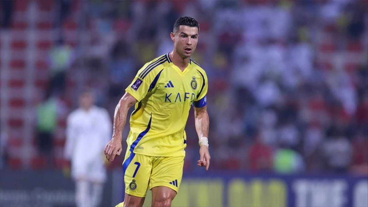 أغنى منه بـ3 مرات.. لاعب تنس سابق يحرج رونالدو