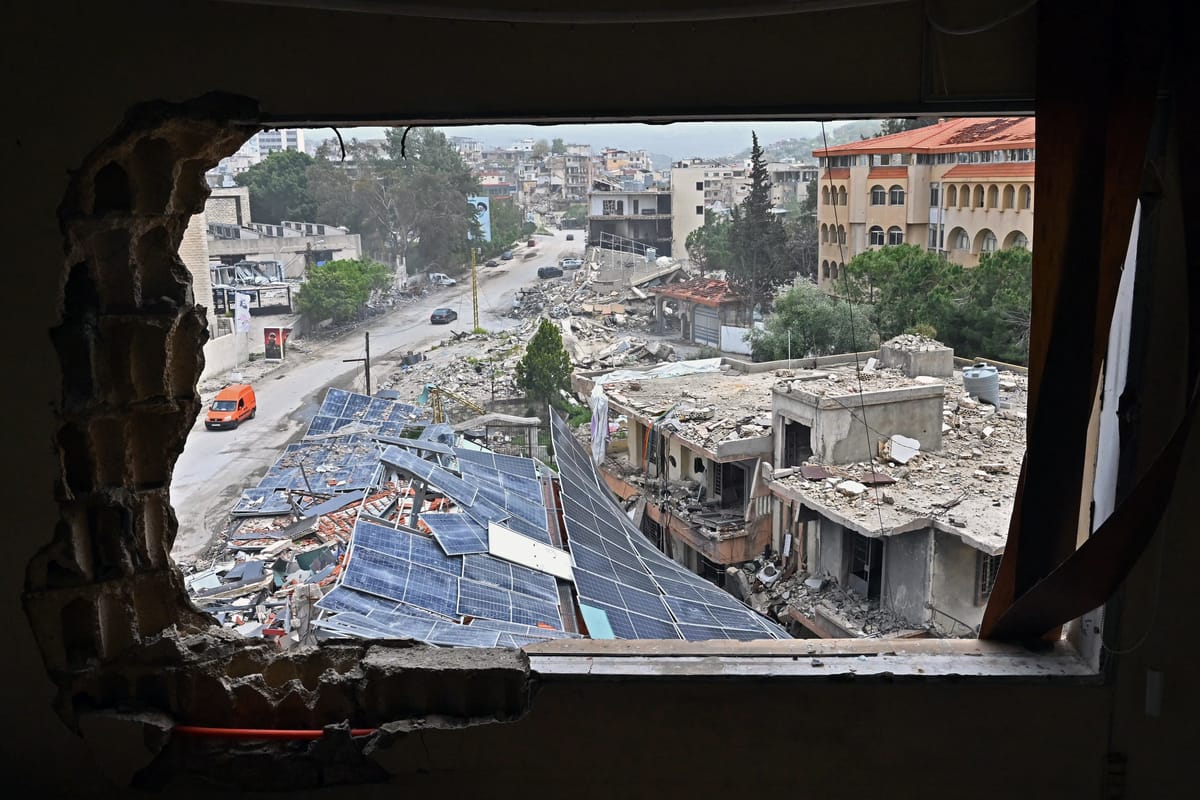 مقتل صحافية في جنوب لبنان.. ومحادثات واشنطن تحت النار