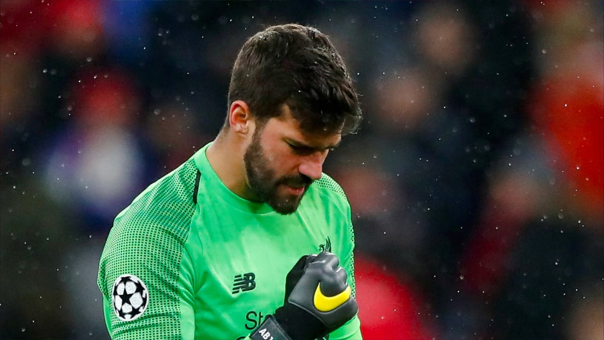 ليفربول يتعرض لضربة في حارسه